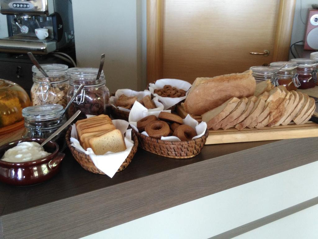 Hotel Theasi Диакопто Екстериор снимка